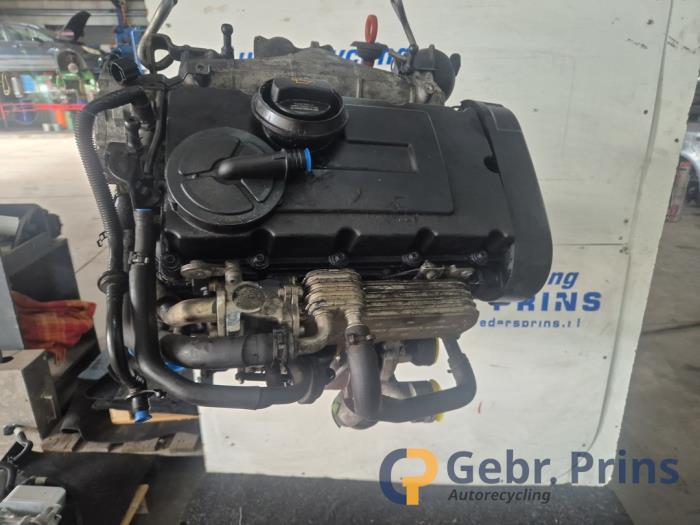 Gebruikte Motor Volkswagen Touran (1T1/T2) 2.0 TDI 16V 140 Prijs € 450,00 Margeregeling aangeboden door Autorec. Gebr. Prins b.v.