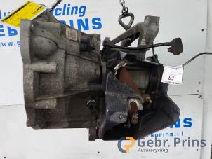 Gebruikte Versnellingsbak Ford Focus 2 1.6 Ti-VCT 16V Prijs € 250,00 Margeregeling aangeboden door Autorec. Gebr. Prins b.v.