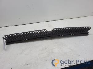 Gebruikte Bumperframe achter Volkswagen Golf VIII (CD1) 2.0 GTD 16V Prijs € 75,00 Margeregeling aangeboden door Autorec. Gebr. Prins b.v.