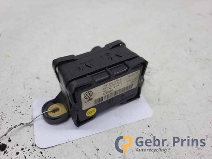 Gebruikte Computer esp Volkswagen Touran (1T1/T2) 2.0 TDI 16V 140 Prijs € 15,00 Margeregeling aangeboden door Autorec. Gebr. Prins b.v.