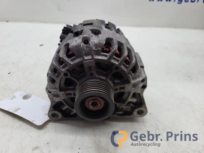 Gebruikte Dynamo Peugeot 307 (3A/C/D) 1.6 16V Prijs € 35,00 Margeregeling aangeboden door Autorec. Gebr. Prins b.v.