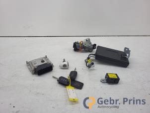 Gebruikte Kontaktslot + computer Kia Rio III (UB) 1.2 CVVT 16V Prijs € 150,00 Margeregeling aangeboden door Autorec. Gebr. Prins b.v.