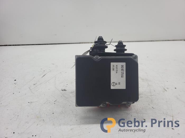 Gebruikte ABS Pomp Audi A4 (B8) 1.8 TFSI 16V Prijs € 75,00 Margeregeling aangeboden door Autorec. Gebr. Prins b.v.