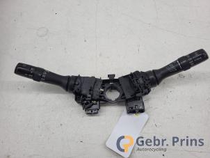 Gebruikte Licht + Raw Schakelaar Toyota Prius (NHW20) 1.5 16V Prijs € 40,00 Margeregeling aangeboden door Autorec. Gebr. Prins b.v.