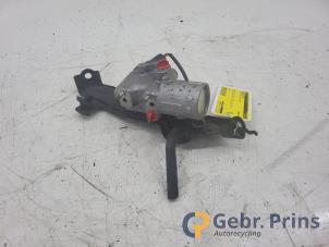 Gebruikte Rembol Toyota Prius (NHW20) 1.5 16V Prijs € 40,00 Margeregeling aangeboden door Autorec. Gebr. Prins b.v.