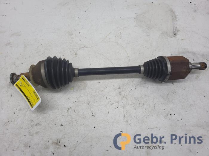 Gebruikte Steekas links-voor Volkswagen Polo VI (AW1) 1.0 TSI 12V Prijs € 200,00 Margeregeling aangeboden door Autorec. Gebr. Prins b.v.