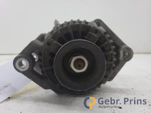 Gebruikte Alternator Daihatsu Cuore (L251/271/276) 1.0 12V DVVT Prijs € 35,00 Margeregeling aangeboden door Autorec. Gebr. Prins b.v.
