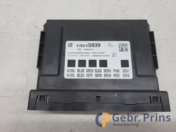 Gebruikte Module Bodycontrol Opel Corsa E 1.0 SIDI Turbo 12V Prijs € 50,00 Margeregeling aangeboden door Autorec. Gebr. Prins b.v.