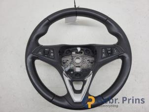 Gebruikte Stuurwiel Opel Corsa E 1.0 SIDI Turbo 12V Prijs € 75,00 Margeregeling aangeboden door Autorec. Gebr. Prins b.v.