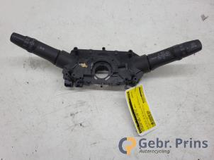 Gebruikte Combischakelaar Stuurkolom Mitsubishi Space Star (A0) 1.0 12V Prijs € 35,00 Margeregeling aangeboden door Autorec. Gebr. Prins b.v.