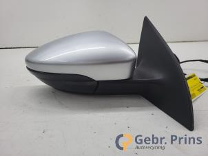 Gebruikte Buitenspiegel rechts Volkswagen Scirocco (137/13AD) 1.4 TSI 160 16V Prijs € 75,00 Margeregeling aangeboden door Autorec. Gebr. Prins b.v.