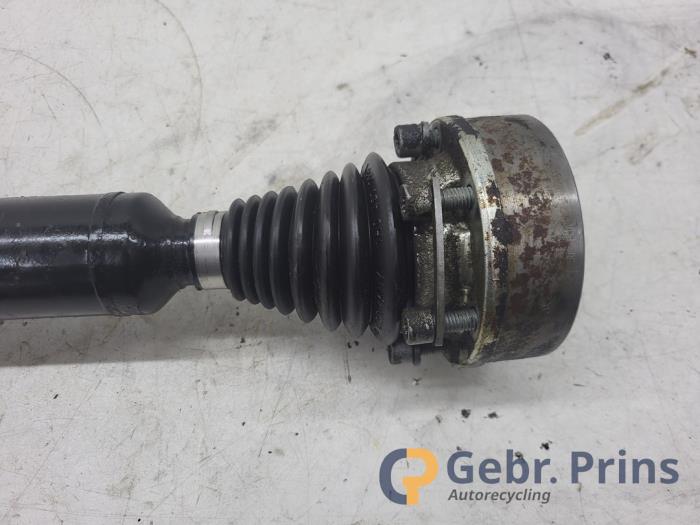 Aandrijfas rechts-voor van een Volkswagen Scirocco (137/13AD) 1.4 TSI 160 16V 2010