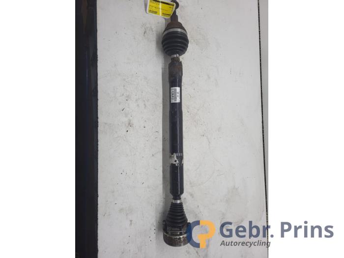 Aandrijfas rechts-voor van een Volkswagen Scirocco (137/13AD) 1.4 TSI 160 16V 2010