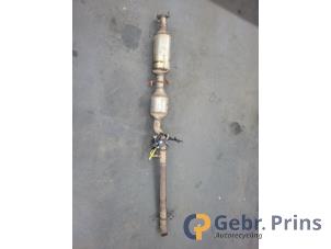 Gebruikte Uitlaat Middendemper Ford Transit 2.0 TDCi 16V Eco Blue 130 Prijs € 242,00 Inclusief btw aangeboden door Autorec. Gebr. Prins b.v.