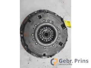 Gebruikte Dubbele massa vliegwiel Ford Transit 2.0 TDCi 16V Eco Blue 130 Prijs € 242,00 Inclusief btw aangeboden door Autorec. Gebr. Prins b.v.