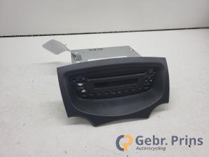 Gebruikte Radio CD Speler Ford Ka II 1.2 Prijs € 40,00 Margeregeling aangeboden door Autorec. Gebr. Prins b.v.