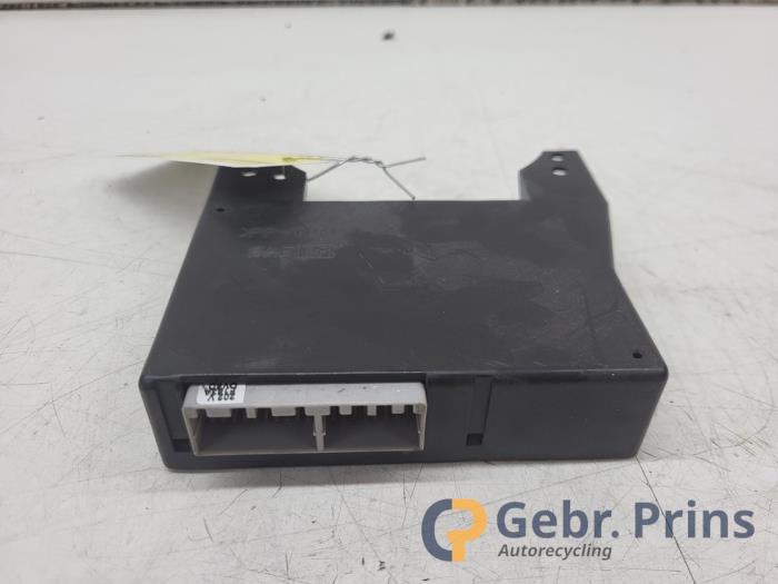Gebruikte Computer Koeling Nissan Primera (P12) 1.8 16V Prijs € 35,00 Margeregeling aangeboden door Autorec. Gebr. Prins b.v.