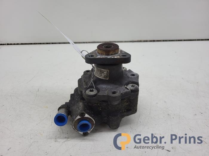 Gebruikte Servopomp Audi A6 Avant (C6) 3.0 TDI V6 24V Quattro Prijs € 40,00 Margeregeling aangeboden door Autorec. Gebr. Prins b.v.