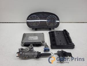 Gebruikte Kontaktslot + computer Volkswagen Polo IV (9N1/2/3) 1.2 12V Prijs € 75,00 Margeregeling aangeboden door Autorec. Gebr. Prins b.v.