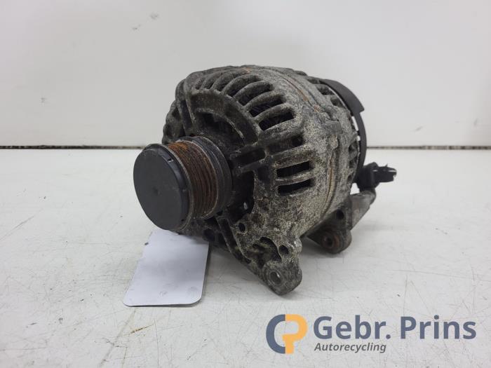 Dynamo van een Audi A3 Sportback (8PA) 1.9 TDI 2007