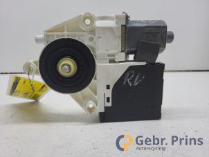 Gebruikte Motor electrisch raam Audi A3 Sportback (8PA) 1.9 TDI Prijs € 35,00 Margeregeling aangeboden door Autorec. Gebr. Prins b.v.