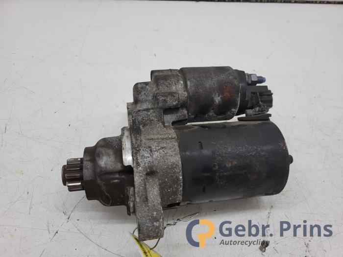Gebruikte Startmotor Volkswagen Golf V (1K1) 1.4 FSI 16V Prijs € 30,00 Margeregeling aangeboden door Autorec. Gebr. Prins b.v.