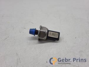 Gebruikte Brandstofdruk sensor Volvo V50 (MW) 2.0 D 16V Prijs € 50,00 Margeregeling aangeboden door Autorec. Gebr. Prins b.v.