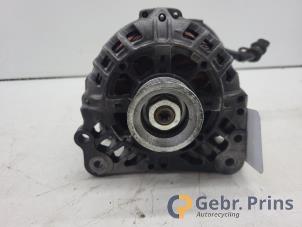 Gebruikte Alternator Volkswagen Polo IV (9N1/2/3) 1.2 12V Prijs € 35,00 Margeregeling aangeboden door Autorec. Gebr. Prins b.v.