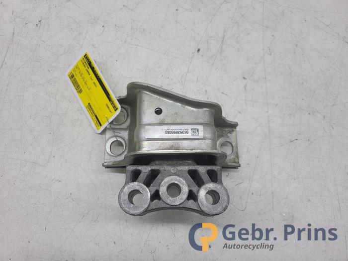 Gebruikte Motorsteun Citroen Jumper (U9) 2.2 Blue HDi 165 Prijs € 36,30 Inclusief btw aangeboden door Autorec. Gebr. Prins b.v.