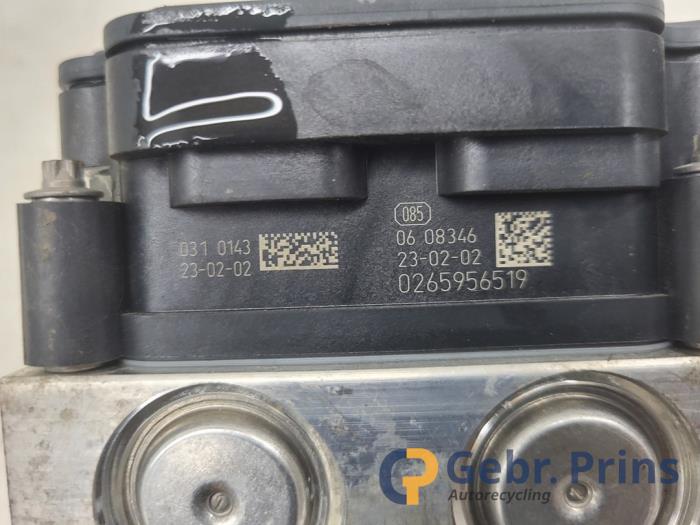 ABS Pomp van een Citroën Jumper (U9) 2.2 Blue HDi 165 2023