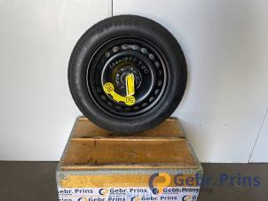 Gebruikte Reservewiel Volvo V50 (MW) 2.4 20V Prijs € 50,00 Margeregeling aangeboden door Autorec. Gebr. Prins b.v.