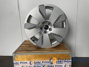 Gebruikte Velg Audi E-tron (GEN) 50 quattro Prijs € 150,00 Margeregeling aangeboden door Autorec. Gebr. Prins b.v.