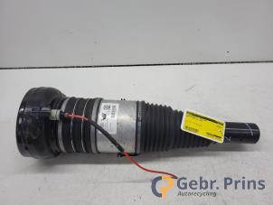 Gebruikte Mac Phersonpoot links-voor Audi E-tron (GEN) 50 quattro Prijs € 275,00 Margeregeling aangeboden door Autorec. Gebr. Prins b.v.