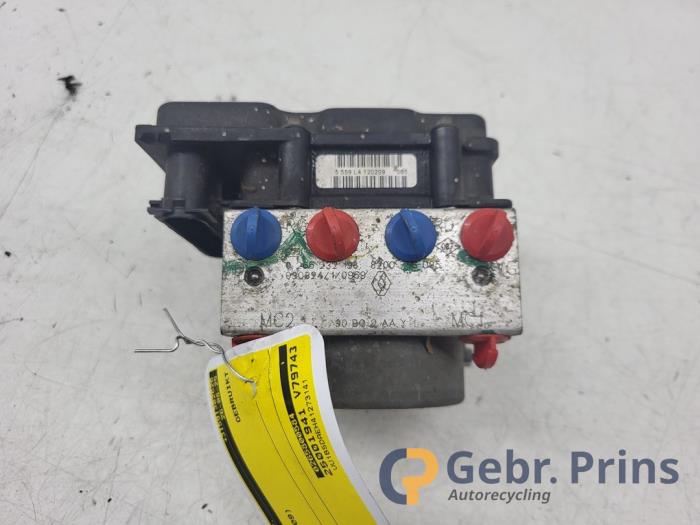 Gebruikte ABS Pomp Dacia Sandero I (BS) 1.4 Prijs € 50,00 Margeregeling aangeboden door Autorec. Gebr. Prins b.v.