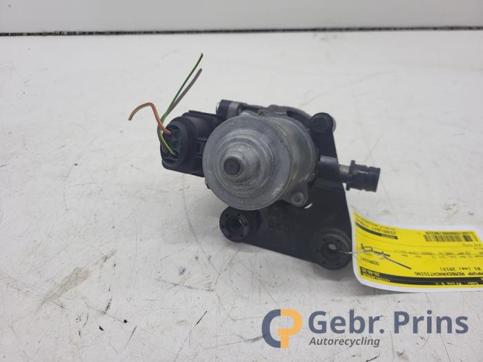 Pompe à vide For Mazda 3 6 CX-5 2.2 SKYACTIV-D Moteurs SH01-18G00 SH1518G00A