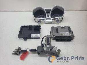 Gebruikte Kontaktslot + computer Ford Fiesta 6 (JA8) 1.6 TDCi 16V Prijs € 125,00 Margeregeling aangeboden door Autorec. Gebr. Prins b.v.