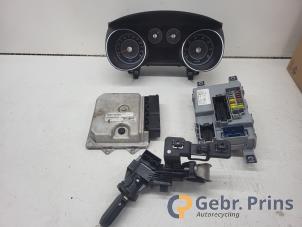 Gebruikte Kontaktslot + computer Fiat Punto III (199) 0.9 TwinAir Prijs € 125,00 Margeregeling aangeboden door Autorec. Gebr. Prins b.v.