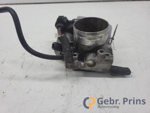 Gebruikte Gasklephuis Audi A4 (B6) 2.0 20V Prijs € 40,00 Margeregeling aangeboden door Autorec. Gebr. Prins b.v.