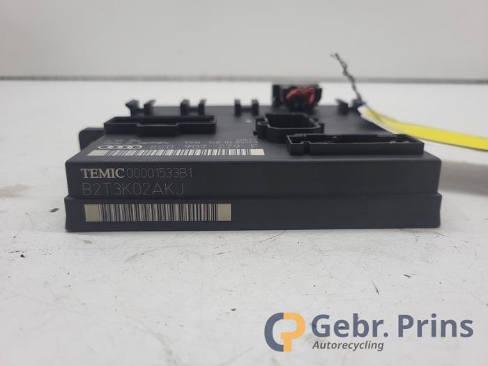 Computer Body Control van een Audi A4 (B6) 2.0 20V 2004