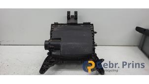 Gebruikte Luchtfilterhuis Ford Transit 2.0 TDCi 16V Eco Blue 130 Prijs € 90,75 Inclusief btw aangeboden door Autorec. Gebr. Prins b.v.