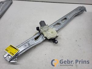 Gebruikte Ruitmechaniek 2Deurs rechts-voor Ford Transit 2.0 TDCi 16V Eco Blue 130 Prijs € 48,40 Inclusief btw aangeboden door Autorec. Gebr. Prins b.v.