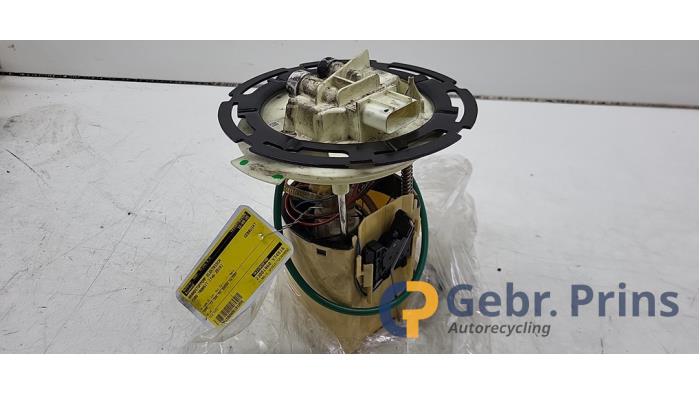 Gebruikte Tank element Pomp Ford Transit 2.0 TDCi 16V Eco Blue 130 Prijs € 60,50 Inclusief btw aangeboden door Autorec. Gebr. Prins b.v.