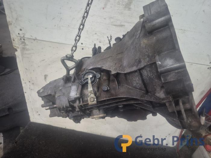 Gebruikte Versnellingsbak Audi A4 (B7) 1.9 TDI Prijs € 350,00 Margeregeling aangeboden door Autorec. Gebr. Prins b.v.