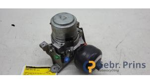 Gebruikte Rembekrachtiger Honda Civic (FA/FD) 1.3 Hybrid Prijs € 75,00 Margeregeling aangeboden door Autorec. Gebr. Prins b.v.