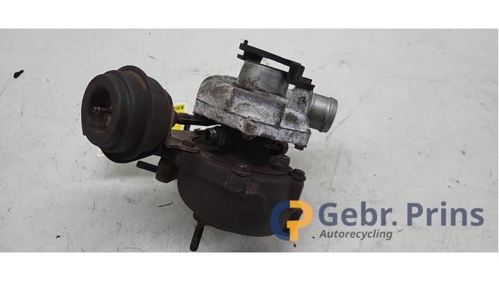 Gebruikte Turbo Audi A4 (B7) 1.9 TDI Prijs € 150,00 Margeregeling aangeboden door Autorec. Gebr. Prins b.v.
