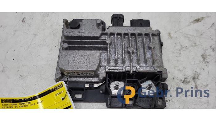 Gebruikte Start/Stop computer Citroen C4 Cactus (0B/0P) 1.2 PureTech 82 12V Prijs € 60,00 Margeregeling aangeboden door Autorec. Gebr. Prins b.v.