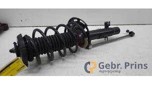 Gebruikte Mac Phersonpoot rechts-voor Citroen C4 Cactus (0B/0P) 1.2 PureTech 82 12V Prijs € 50,00 Margeregeling aangeboden door Autorec. Gebr. Prins b.v.