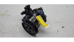 Gebruikte Pomp Servo BMW 3 serie (E90) 318i 16V Prijs € 35,00 Margeregeling aangeboden door Autorec. Gebr. Prins b.v.