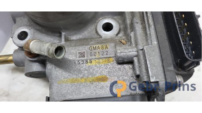 Gasklephuis van een Honda Civic (FA/FD) 1.3 Hybrid 2010