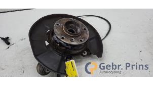 Gebruikte Fusee rechts-achter BMW 3 serie (E90) 318i 16V Prijs € 50,00 Margeregeling aangeboden door Autorec. Gebr. Prins b.v.